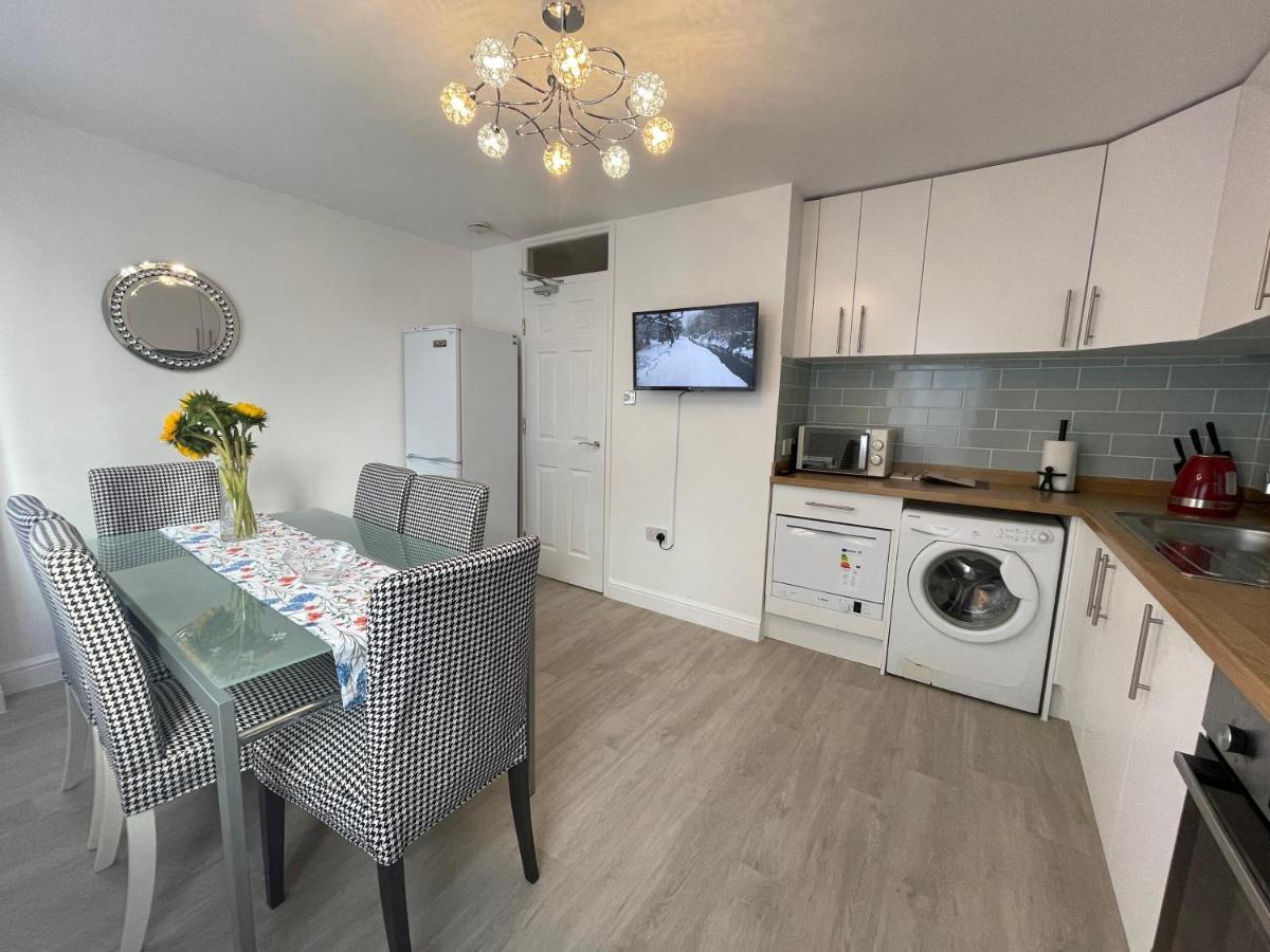 Central Comfy 2 Familyroom Apart Edinburgh Bagian luar foto